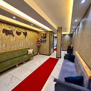 Vander Valk ** Isztambul