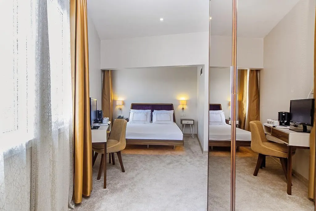 Almina Guest House Provincia di Provincia di Istanbul